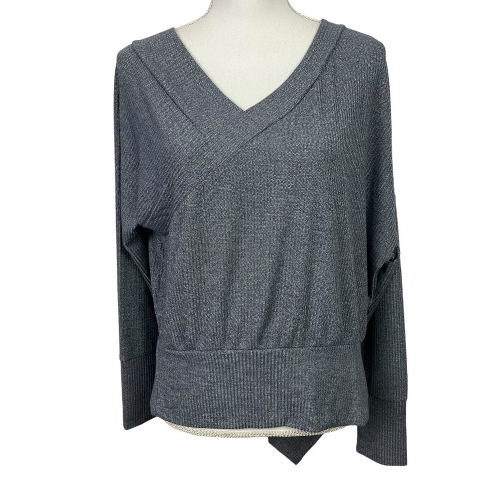 NWT Stella & Dot Women’s Handkerchief Pullover Top Sz XS Gray Ribbed Stretch LS